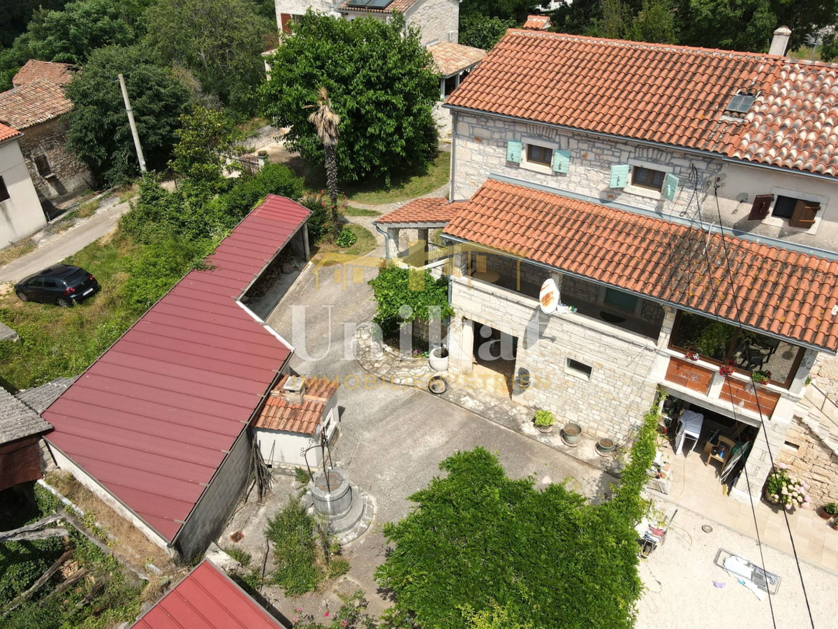 Casa in pietra ristrutturata